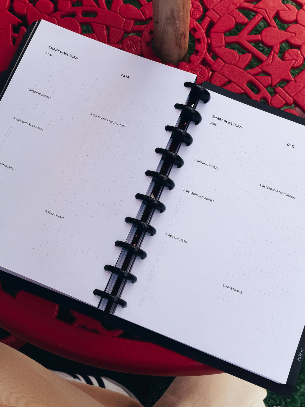 Personalized Disc Bound Planner with Gift Box: Weekly & Daily Goals